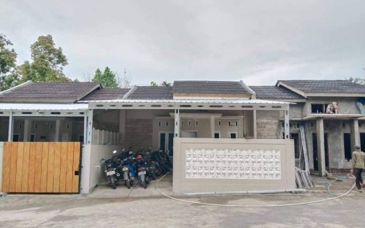 Rumah Murah TERJANGKAU dekat Pasar Cebongan