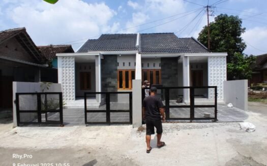 Rumah Baru Siap Huni 400 Jutaan dekat LPMP Kalasan Sleman
