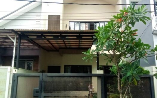 Dijual Rumah di Kavling DPRD Ciracas, Jaktim