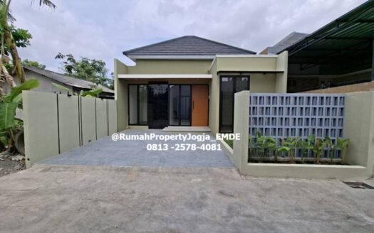 Rumah Cantik Modern dekat SPBU Balecatur Gamping Sleman