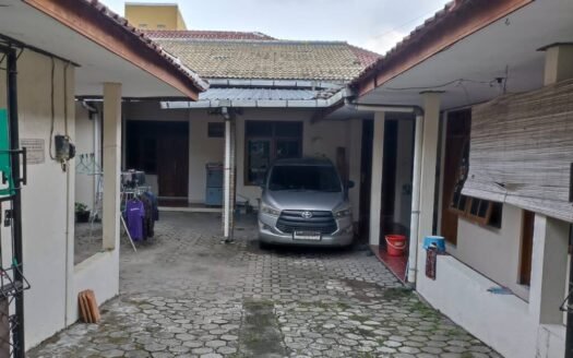 Jual Rumah Induk, Unit Kost Aktif, dan Paviliun terpisah di Wonocatur, Banguntapan, Kabupaten Bantul, Yogyakarta