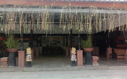 Jual Rumah dan Rumah Makan Khas Bali di Maguwoharjo Yogyakarta, di Jual di bawah nilai pasar