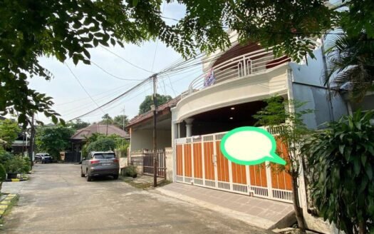 Dijual Rumah 3lantai Siaphuni di Permata Kemang Bekasi