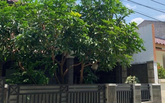 Di Jual rumah siap huni dan strategis di komplek Pelni Depok