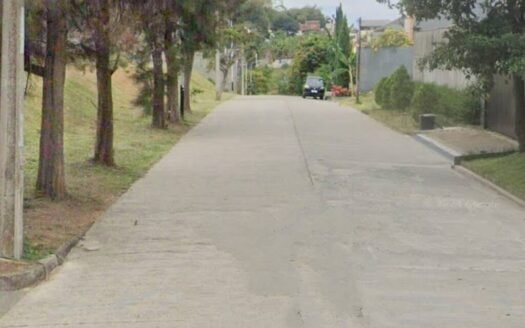 rumah baru minimalis  Di Komplek Pondok Hijau indah gegerkalong Bandung Utara