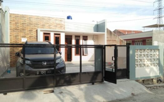 PROMO MURAH,RUMAH BARU KOMPLEK ISLAMIC CENTER DEKAT KAMPUS UPI CIBIRU BANDUNG