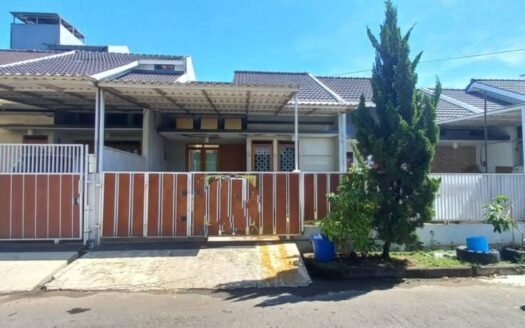 Dijual rumah nyaman komplek bumi adipura cluster cempaka gedebage bandung timur