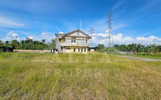 Dijual Tanah Plus Gudang SHM Luas Siap Pakai Jl Raya Jungkat Pontianak