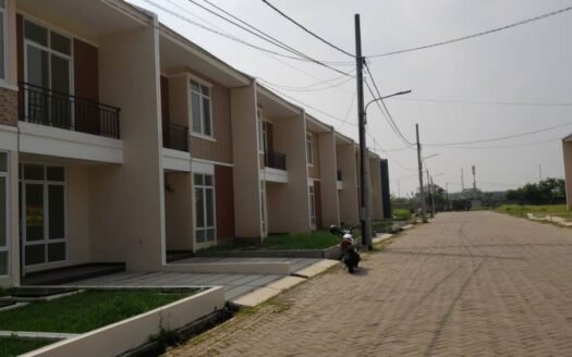 Dijual Rumah di Perumahan Aeroland Residence, Jl. Halim Perdana Kusuma, Tangerang