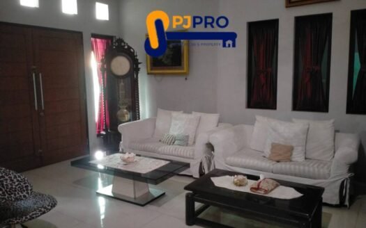 Dijual Rumah Bagus dan Luas di Cluster Harapan Indah Bekasi