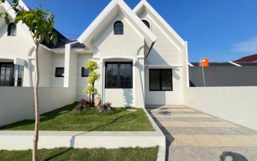 Dijual Rumah Minimalis American Style 7×11 di Pandaan