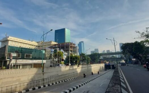 Dijual Building di Jln. Mampang Prapatan Raya, Mampang Prapatan, Jakarta Selatan