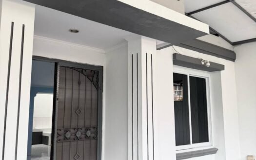 Turun Harga, Dijual Cepat di Bawah NJOP Rumah di Perumahan Daan Mogot Baru, Jakarta Barat