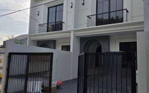 Dijual Rumah di Jl. Penyelesaian Tomang, Meruya Utara, Kec. Kembangan, Jakarta Barat