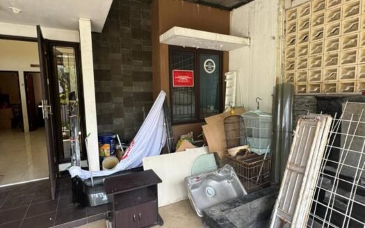 Dijual Rumah Area Bebas Banjir di Harapan Indah Cluster Ifolia Bekasi