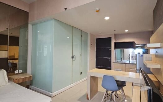 DIJUAL Apartemen THE SQUARE Lt 2 dekat dengan Universitas Petra, Surabaya