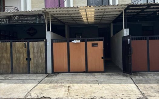 Dijual Rumah di Jl.Penyelesaian Tomang, Kelurahan Meruya Utara, Kecamatan Kembangan, Jakarta Barat