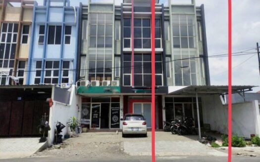 Ruko 3 Lantai KUTISARI Strategis Dekat UK Petra Siap Usaha