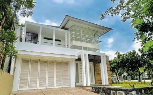 Jual Rumah Minimalis DIAMOND HILL, Citraland jalan kembar samping taman
