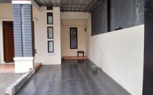 Dijual/Disewakan Rumah Siaphuni di Harapan Indah Cluster Aralia