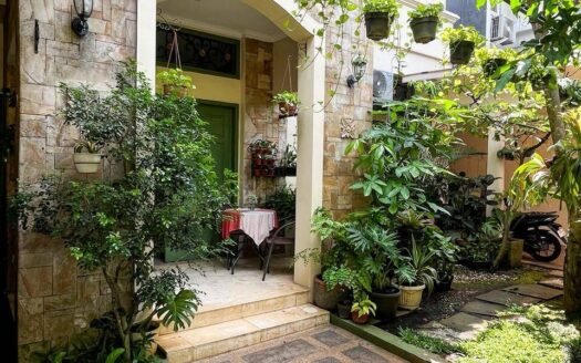 RUMAH SIAP HUNI DALAM KOMPLEK CITRA GRAN CIBUBUR