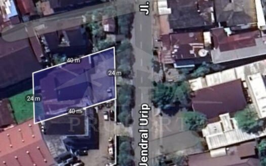 Sewa Lokasi Premium! Tanah + Rumah, Parkir Muat Banyak Kendaraan