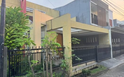 Bu Rmh 2 Lt Pln2200w Lt/lb149m2/180m2 Hoek Sektor 4 Bintaro