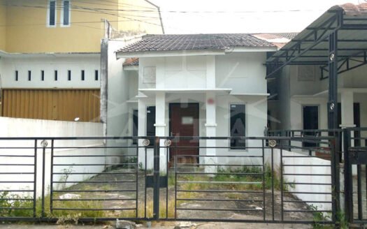 Jual Cepat Bu: Rumah Siap Huni Lokasi Strategis, Nego Sampai Jadi!