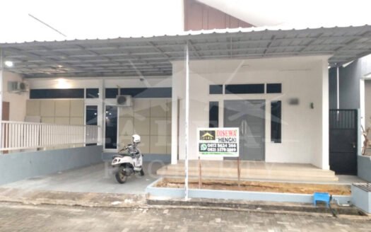 Sewa Cepat! Rumah Bagus Siap Huni Posisi Hadap Timur