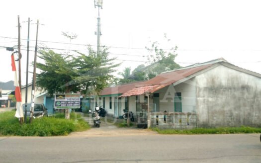 Investasi Emas! Rumah + Tanah Luas, Siap Jadi Cafe Hits & Kost