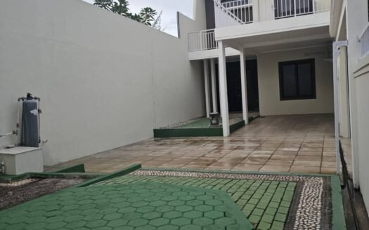 Dijual Rumah Dekat Lrt Harjamukti Dalam Komplek