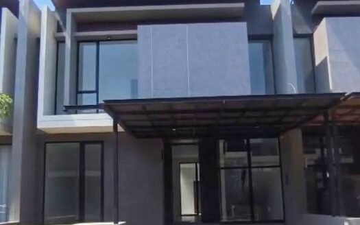 Jual Rumah Minimalis Siap Huni Cluster District 9, Citraland Utama Surabaya
